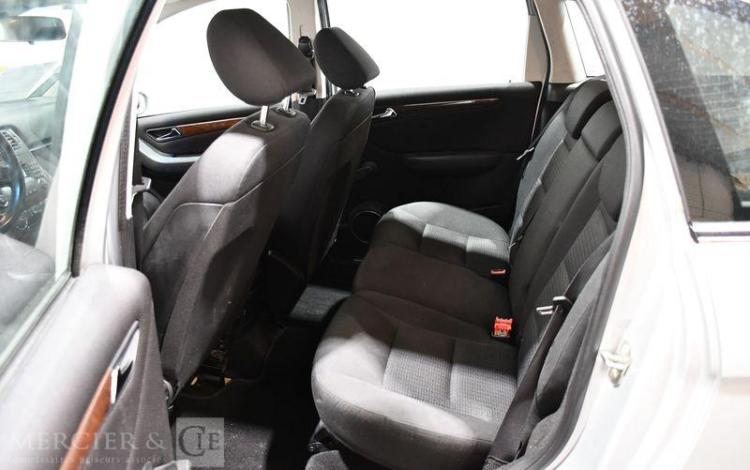 MERCEDES CLASSE B 2.0 200 CDI 140 BVA GRIS HC-129-YE