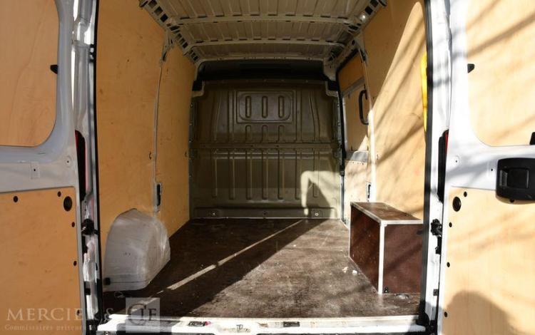 CITROEN JUMPER 3t5 L2H2 2.2 H3-POWER 140ch EAT BLANC HC-145-YN