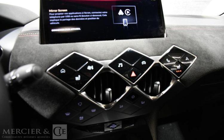 DS DS3 HYBRIDE EDITION FRANCE BLANC HC-882-CP