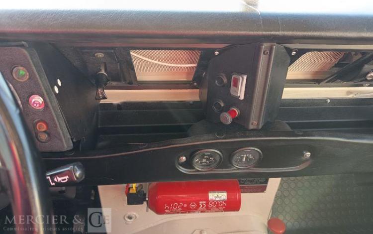 LAND ROVER LAND 88 2.2 Break  74CV – ESSENCE – 57138 KMS – ANNEE 1979 BLANC HJ-147-BT