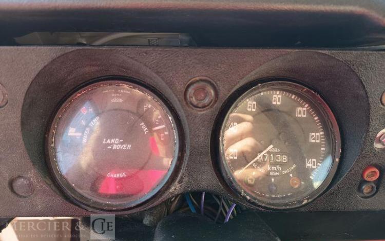 LAND ROVER LAND 88 2.2 Break  74CV – ESSENCE – 57138 KMS – ANNEE 1979 BLANC HJ-147-BT