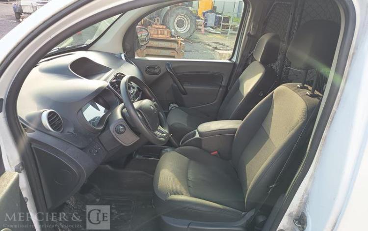 RENAULT KANGOO  II Express Compact Phase 2 (VU) 1.5 dCi Energy S&S 75 cv – ANNEE 2019 BLANC FM-672-LL