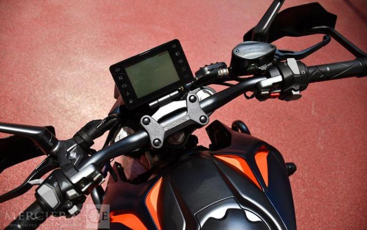 ZONTES MOTO ZT125 NOIR/BLEU 2905