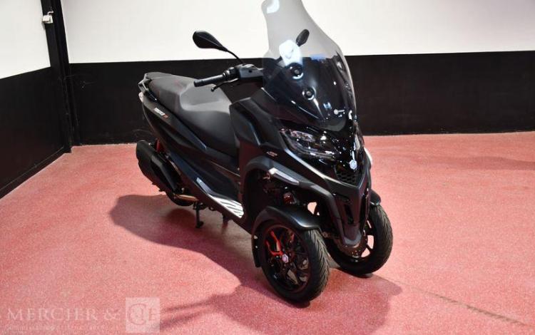 PIAGGIO SCOOTER MP3 3 ROUES 400HP — 2 PLACES NOIR 5622