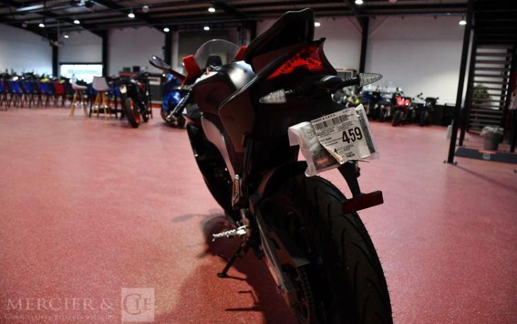 APPRILIA MOTO RS 125 NOIRE/ROUGE 6085