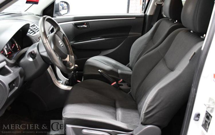 SUZUKI SWIFT 1,2 VVT 90cv BLANC 1LFJ335