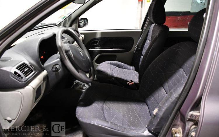 RENAULT CLIO 1.2 75CH EXPRESSION GRIS 85AWA59