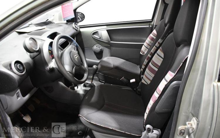 CITROEN C1 1,0i AIRDREAM CONFORT GRIS AD-629-GJ