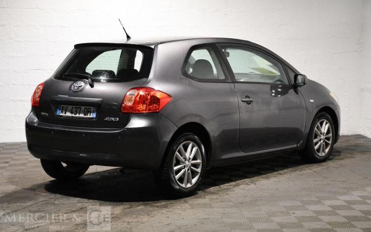 TOYOTA AURIS 2,0 D4D 125 LUNA GRIS AV-437-QR