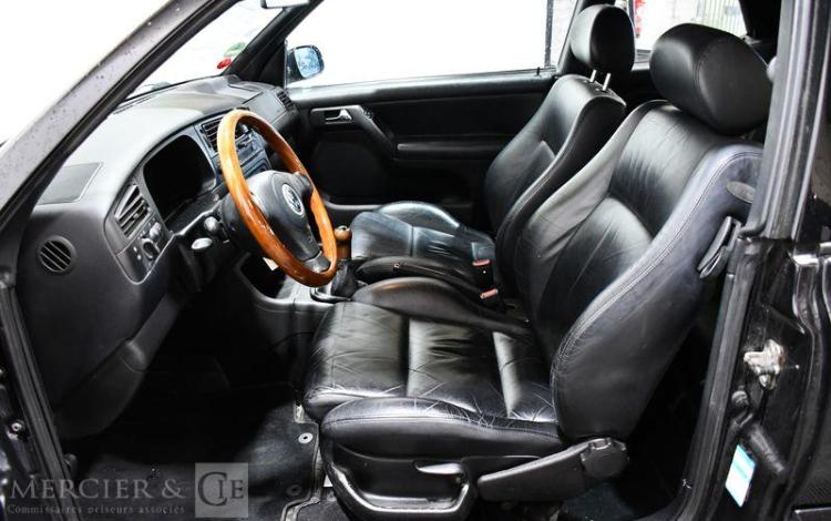 VOLKSWAGEN GOLF III CABRIOLET 2,0 115 NOIR BAK8150