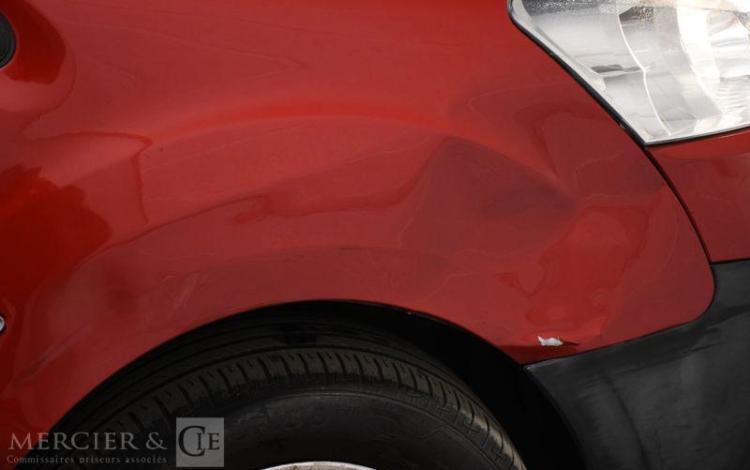 PEUGEOT PARTNER TEPEE COMBI 1,6 HDI 90 LOISIRS ROUGE BB-839-XK