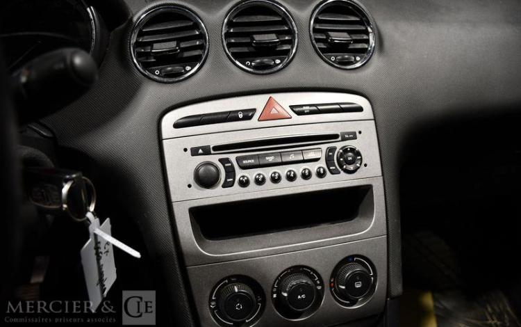 PEUGEOT 308 1,6 HDI 90 CONFORT BEIGE BF-529-EY