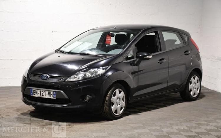 FORD FIESTA 1.2 80ch TREND NOIR BN-121-VH