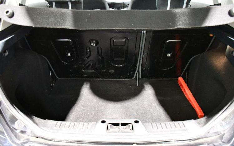 FORD FIESTA 1.2 80ch TREND NOIR BN-121-VH