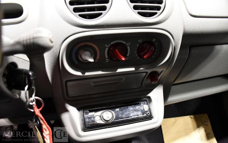 RENAULT TWINGO 1.2 60ch EXPRESSION BORDEAUX BP-080-SH