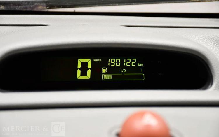 RENAULT TWINGO 1.2 60ch EXPRESSION BORDEAUX BP-080-SH