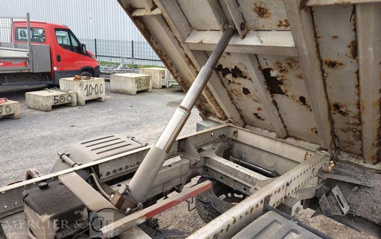 MERCEDES SPRINTER BENNE  BT-271-XE