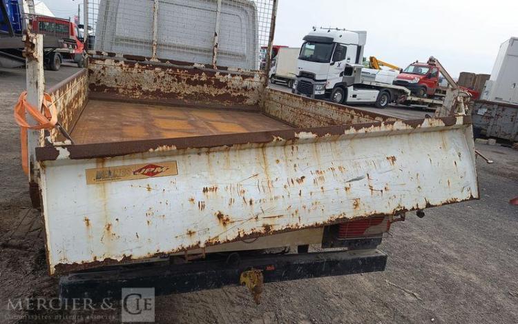 MERCEDES SPRINTER BENNE  BT-271-XE