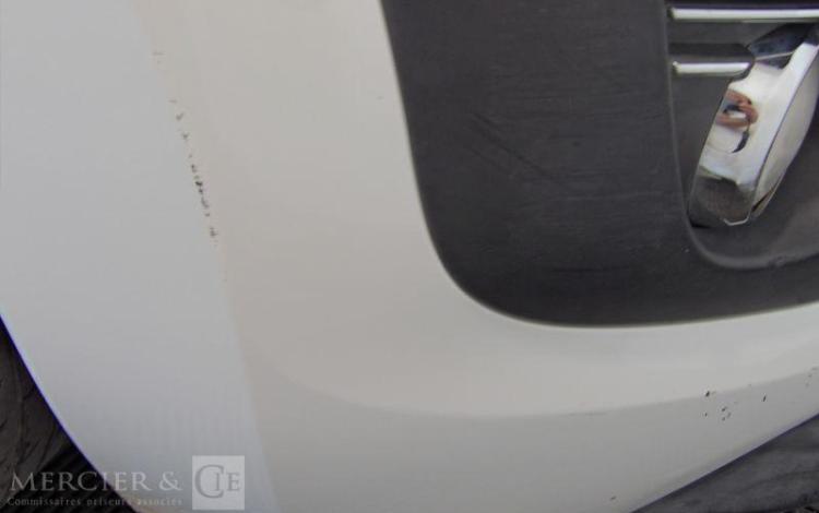 PEUGEOT 3008 GENERATION-I 1.6 HDI 110CH ALLURE BLANC BT-286-MR