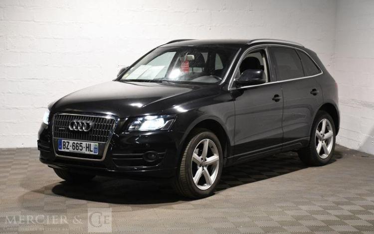 AUDI Q5 2.0 35 TDI 165CH AVUS QUATTRO S-TRONIC BVA NOIR BZ-665-HL