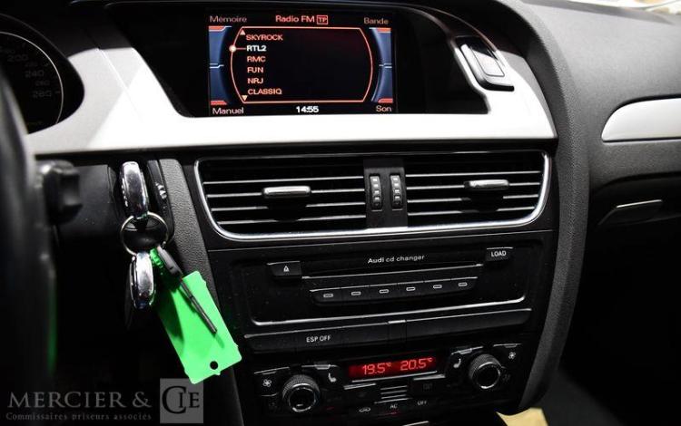 AUDI A4 AVANT 2,0 TDI 145 AMBIENTE MULTITRONIC BVA GRIS CC-610-EA