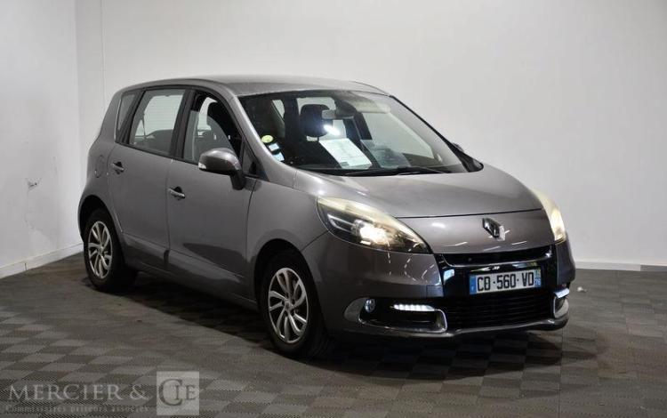 RENAULT SCENIC 1,6 DCI 130 DYNAMIQUE GRIS CD-560-VD