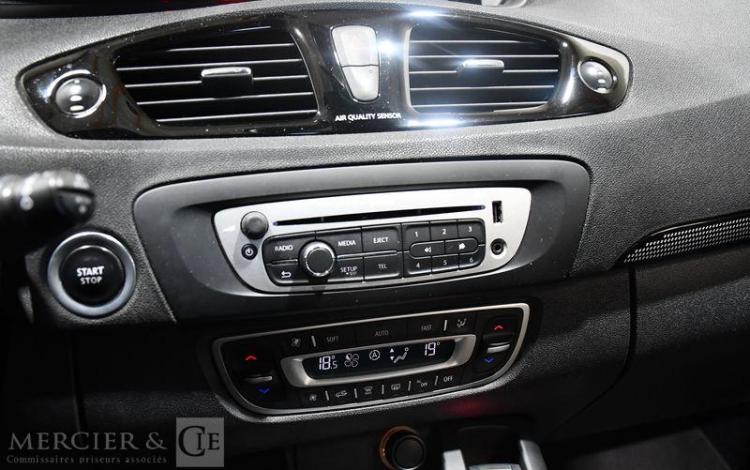 RENAULT SCENIC 1,6 DCI 130 DYNAMIQUE GRIS CD-560-VD