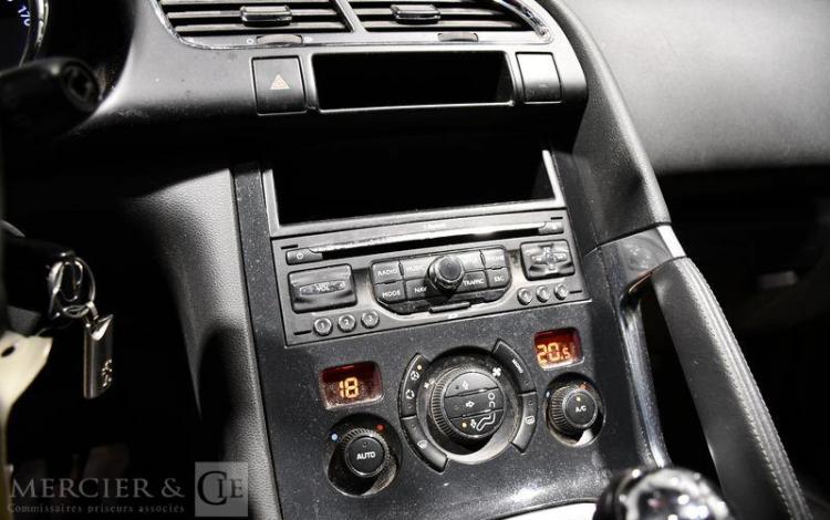 PEUGEOT 3008 1.6 VTI 120CH ACTIVE NOIR CE-438-HY