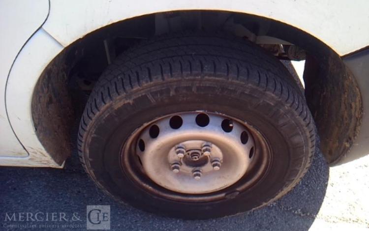 RENAULT MASTER DCI 125 L1H2 BLANC CF-004-LS