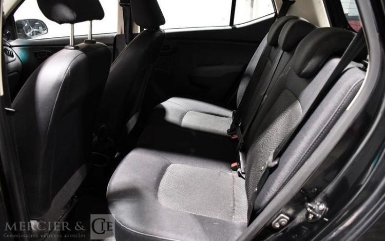HYUNDAI i10 1.2 85CH PACK INVENTIVE NOIR CM-362-YY