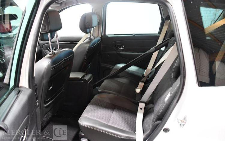 RENAULT GD SCENIC 1.5 DCI 110CH BOSE EDC BLANC CM-423-RX