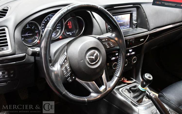 MAZDA 6 2,2 SKYACTIV – D 1580 DYNAMIQUE ROUGE CQ-098-WB
