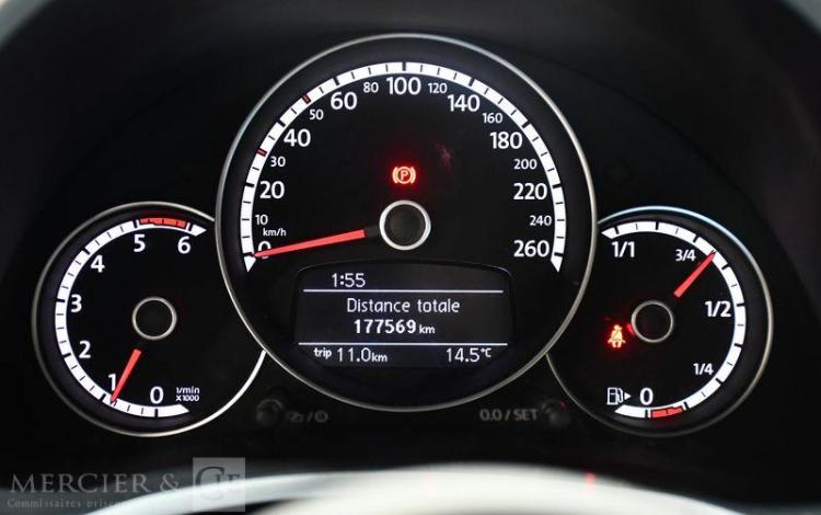 VOLKSWAGEN COCCINELLE 1.6 TDI 105CH FAP Vintage BLANC CT-667-KD