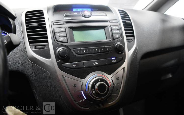 HYUNDAI IX20 1.4 90CH PACK INVENTIVE LIMITED BLANC CV-693-RW