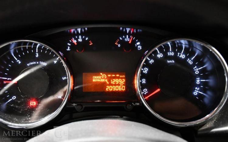 PEUGEOT 3008 115CH BUSINESS PACK GRIS CV-857-YD