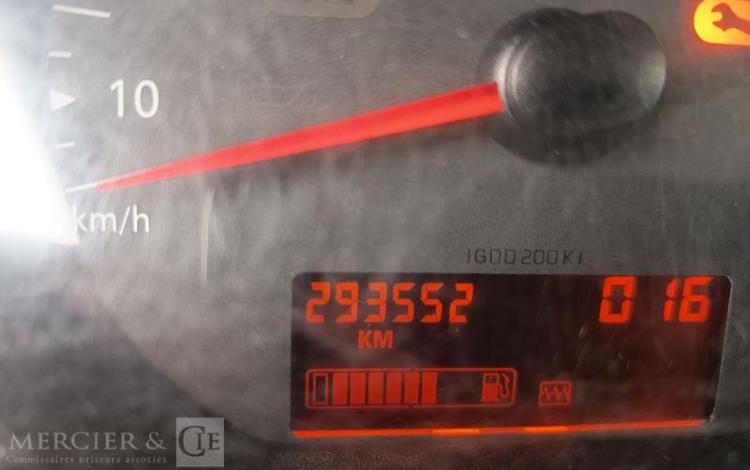 RENAULT KANGOO BLANC CW-435-RP