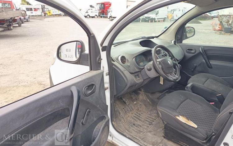 RENAULT KANGOO BLANC CW-435-RP