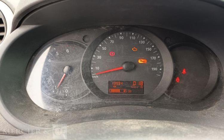 RENAULT KANGOO BLANC CW-435-RP
