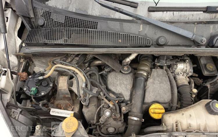 RENAULT KANGOO BLANC CW-435-RP