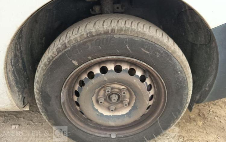 RENAULT KANGOO BLANC CW-435-RP