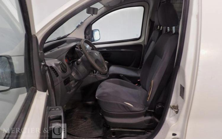 PEUGEOT BIPPER 1.4 HDI 70CH PACK CD CLIM BLANC CX-267-JP