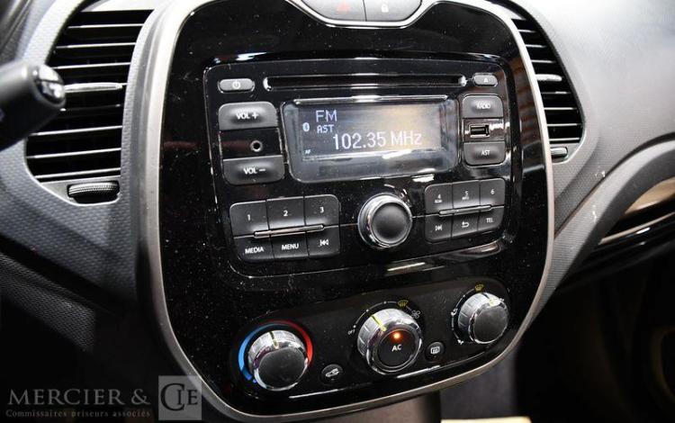 RENAULT CAPTUR 0.9 TCE 90CH ENERGY ZEN GRIS CX-317-VA