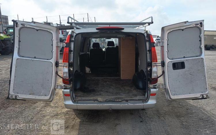 MERCEDES VITO GRIS DB-083-LJ