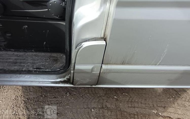 MERCEDES VITO GRIS DB-083-LJ