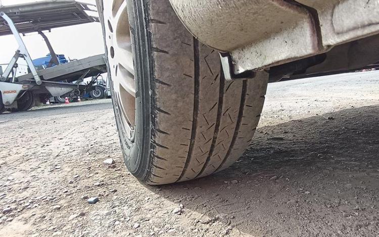 MERCEDES VITO GRIS DB-083-LJ