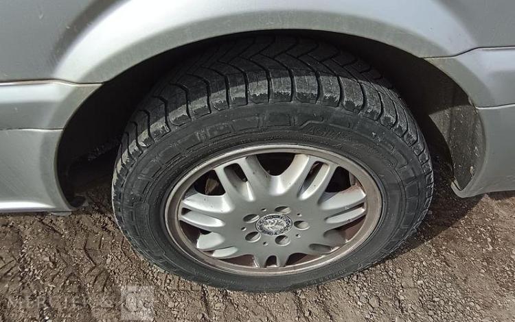 MERCEDES VITO GRIS DB-083-LJ