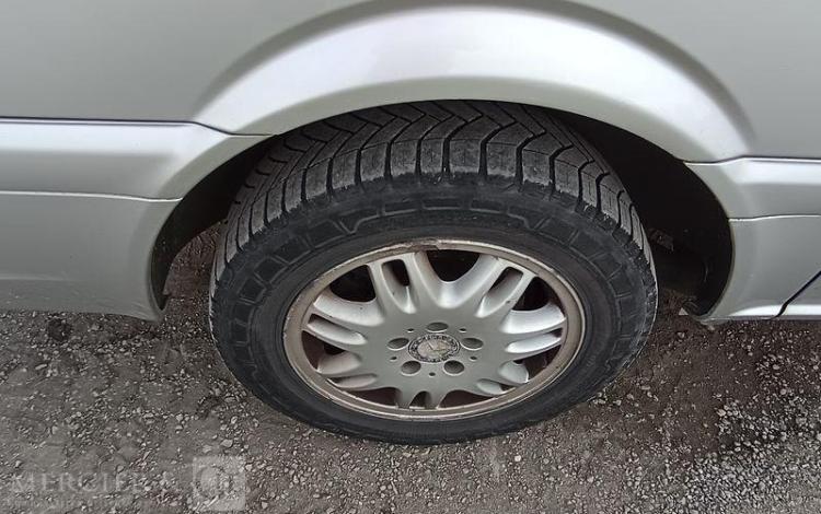 MERCEDES VITO GRIS DB-083-LJ