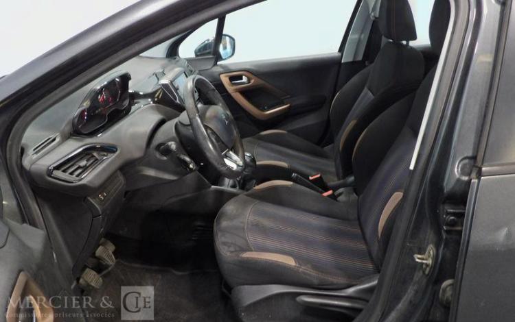 PEUGEOT 208 GENERATION-I 1.2 PURETECH 80H URBAN SOUL GRIS DB-677-VA