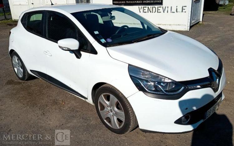RENAULT CLIO IV 0.9 TCE 90 ENERGY ZEN EQUIPE GAZ – 138421 KMS – ANNEE 2013 BLANC DB-861-MH