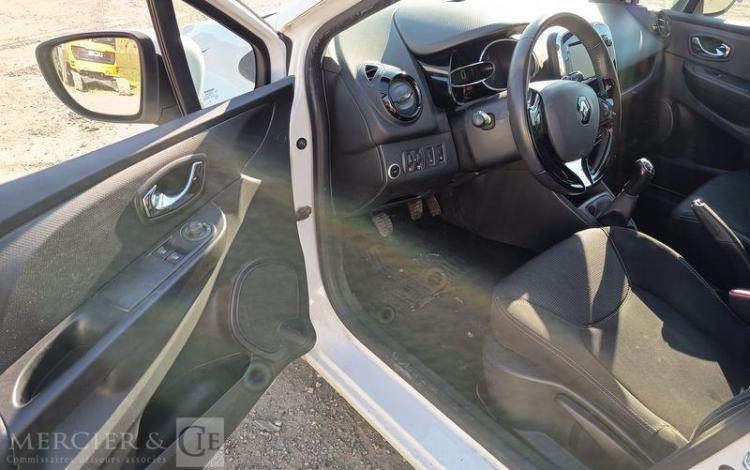 RENAULT CLIO IV 0.9 TCE 90 ENERGY ZEN EQUIPE GAZ – 138421 KMS – ANNEE 2013 BLANC DB-861-MH